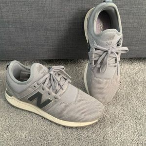 New Balance 247